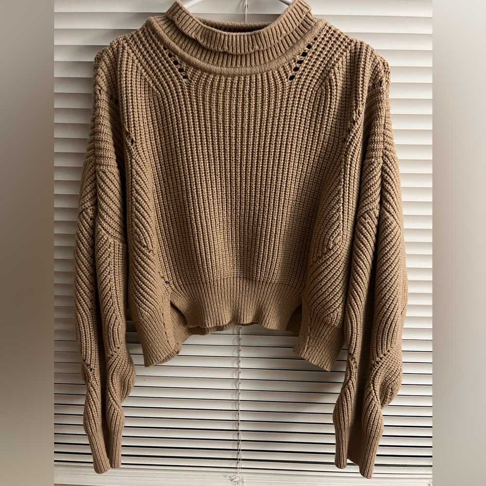 Andree Crop Sweater